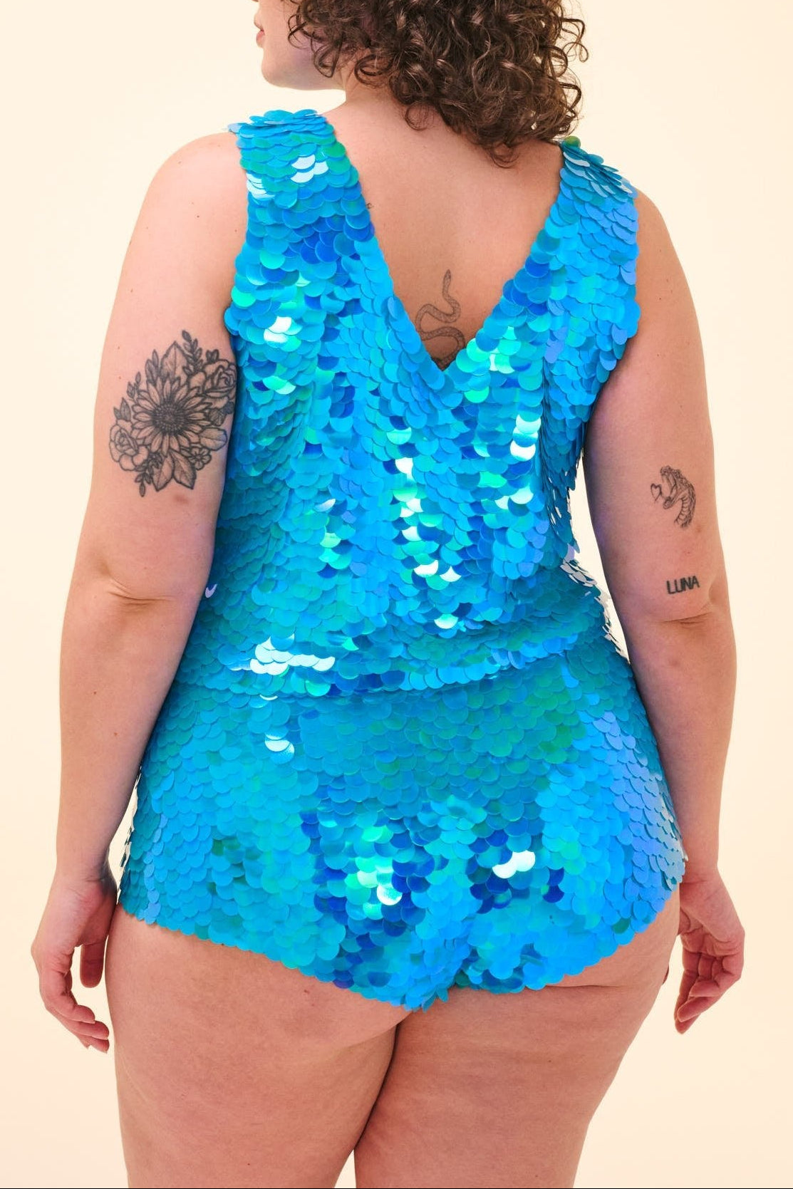 GIGI SEQUIN HOTPANTS - SKY - Rosa BloomSS24 - Bottoms